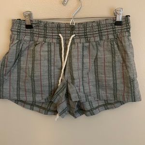 Green linen roxy shorts